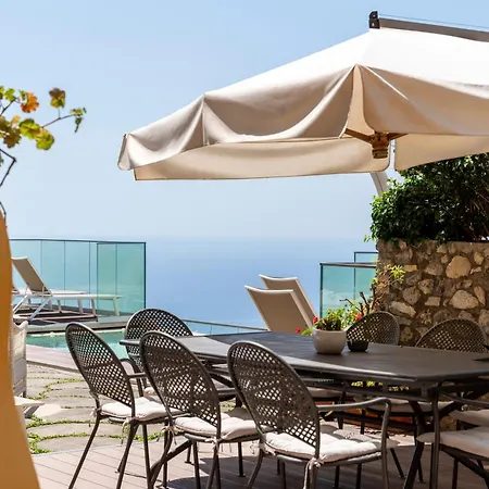 Villa Degli Dei Luxury House *