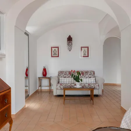 Villa Degli Dei Luxury House *